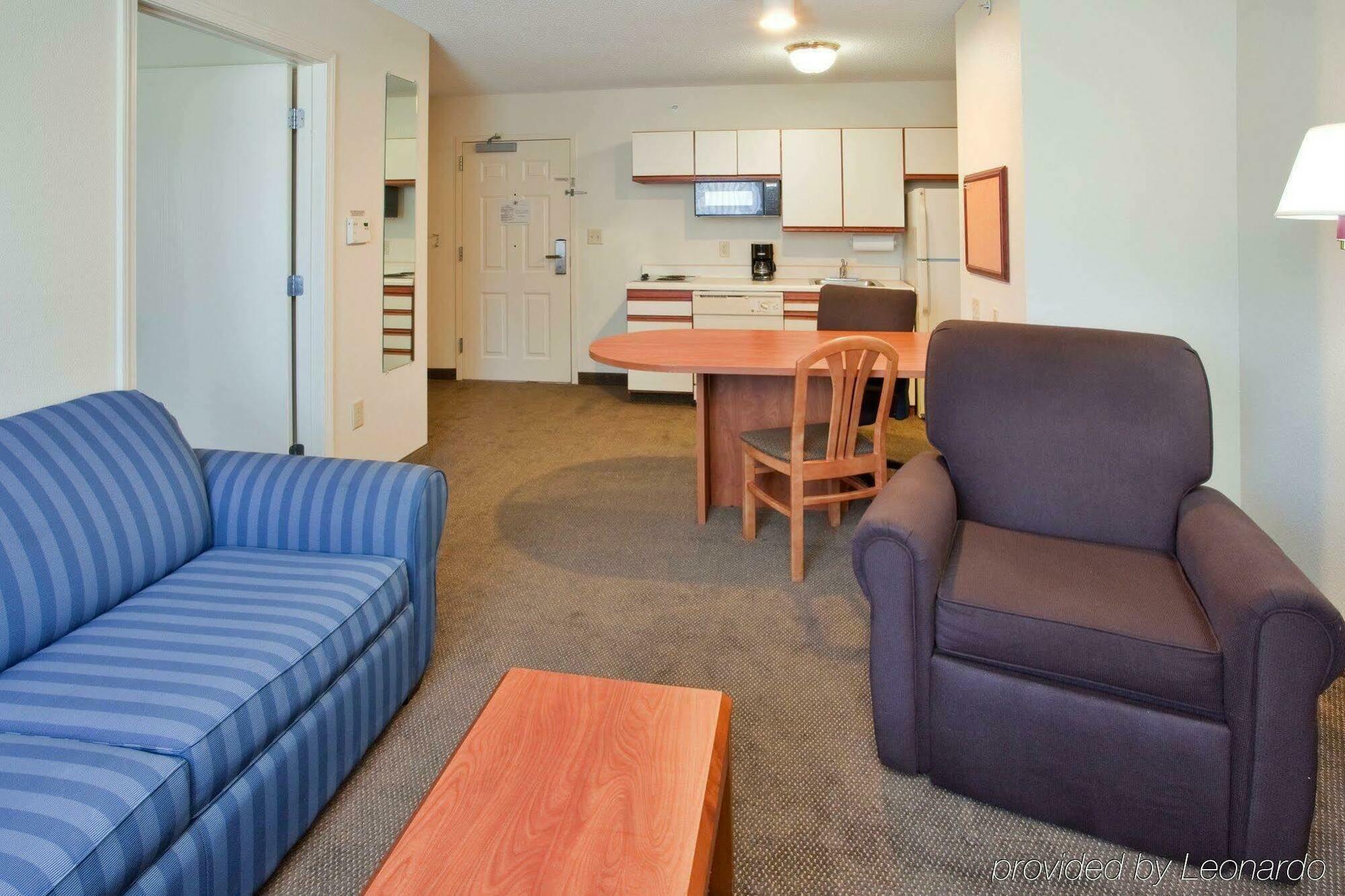 Candlewood Suites Newport News-Yorktown By Ihg Værelse billede
